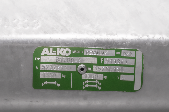 AL-KO COMPACT stabdoma ašis priekabai / vilkikui 1350kg 1400mm 1850mm 5x112